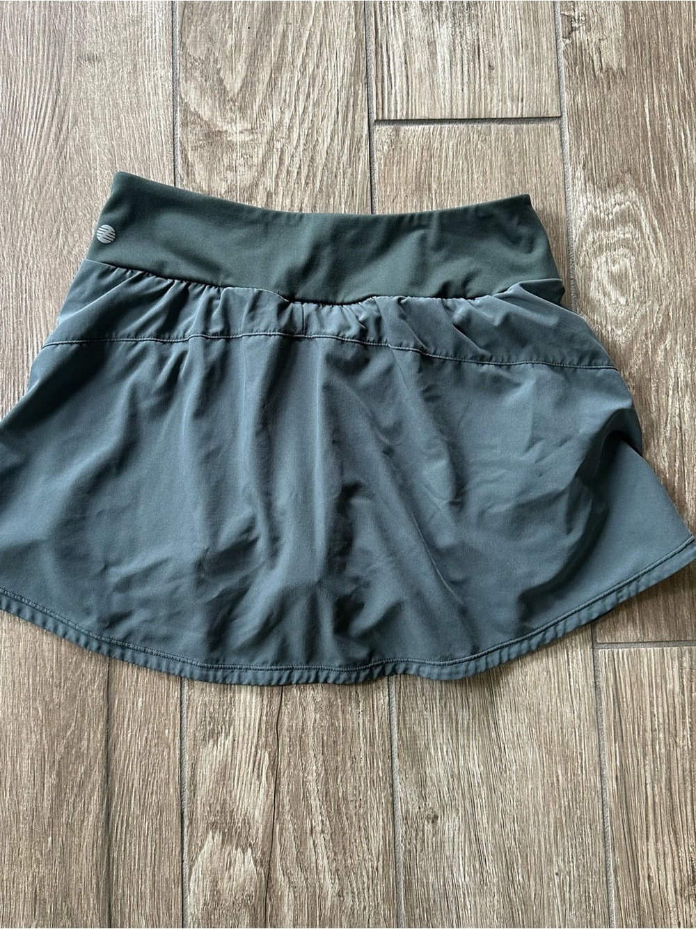Zella Dark Olive Green Circle Skirt with Built-In Liner size Small - Picture 2 of 3